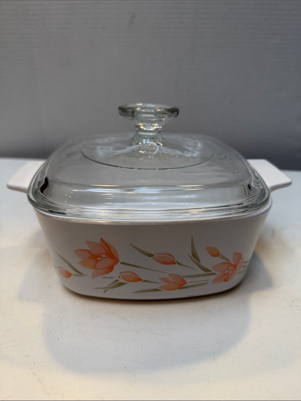 Corningware White Casserole Dish 1.5 L with Peach Floral Pattern and Glass Lid